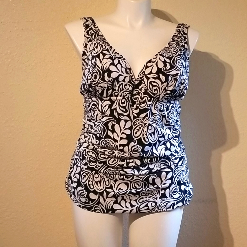 Jessica London swim top 24w